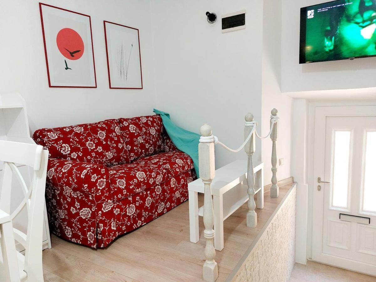 Sha La La - Charming, Unique Studio In A Historic Building Next To A Castle, Wifi, Smart Tv, Washer-Dryer Бакар Экстерьер фото